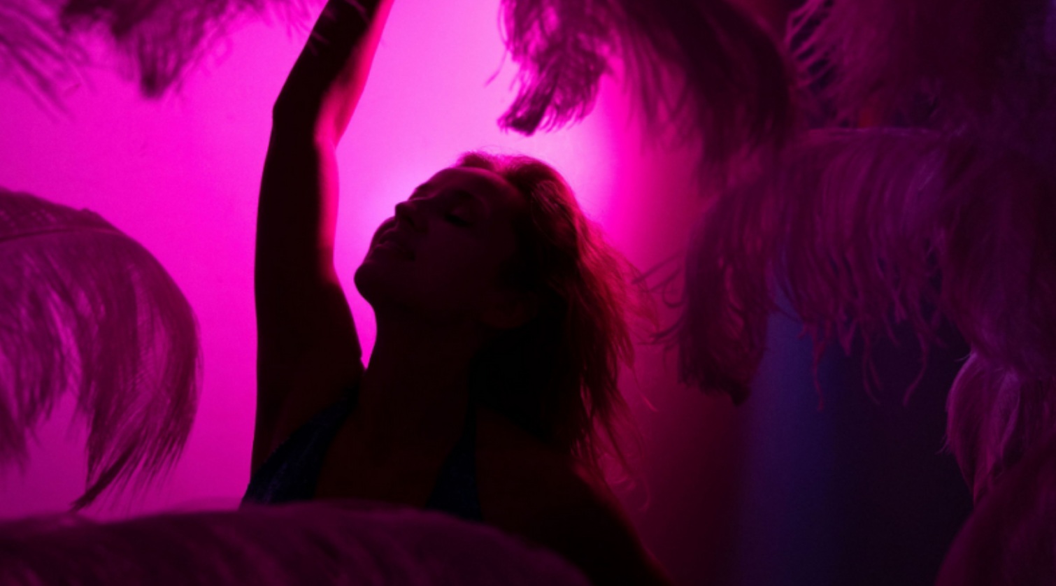 the juice party, mila de bos, sensuele dans, play party, sensualiteit, lapdance, walldance